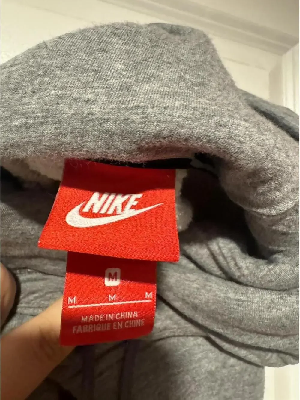 Nike Women's gray high/turtleneck hoodie size small